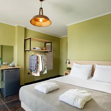 Conte Cristo 3* Paralía