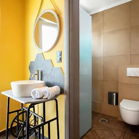 Conte Cristo 3* Paralía