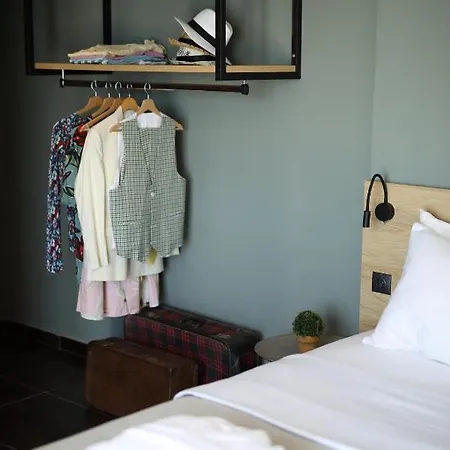 Ξενοδοχείο με διαμερίσματα Conte Cristo 3*