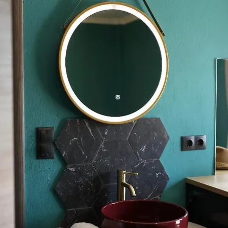 Ξενοδοχείο με διαμερίσματα Conte Cristo 3*